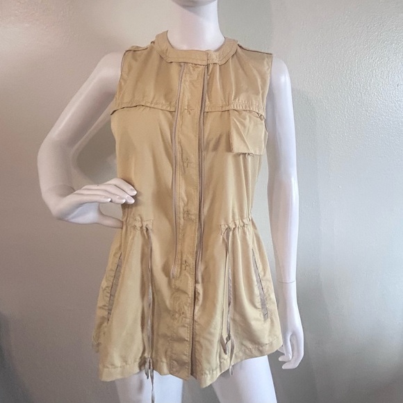 Elie Tahari 2 Piece Jacket - Picture 7 of 11